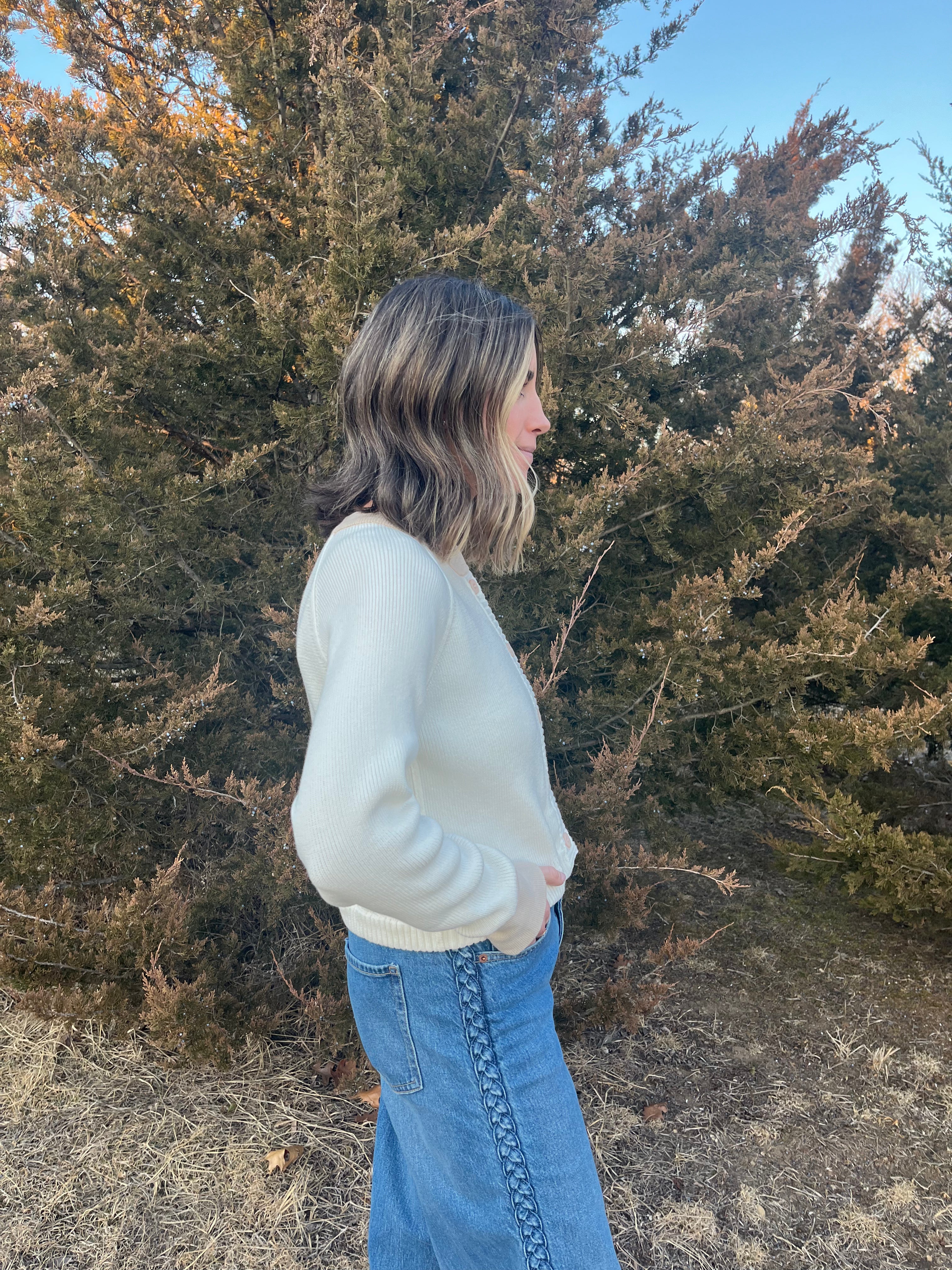 Cream & tan cardigan